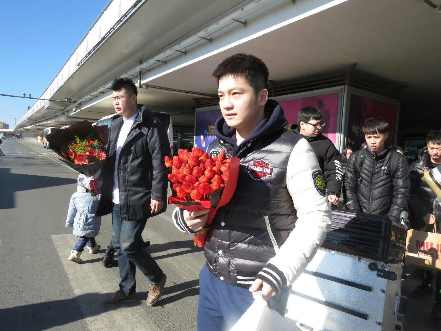再饿不能饿孩子之咚咚大王的美食花束💐 ​​​