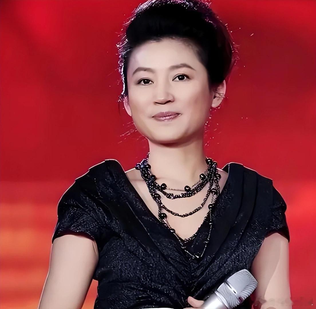 王小丫：余生好好走，前央视著名主持人，病床上23字留言催人泪下。 ​ ​​​