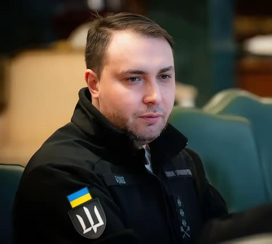 布达诺夫：第三次世界大战已经在三年前从乌克兰打响！
    这个话是作为泽连斯基