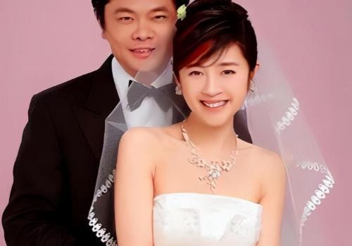 “一个亿买断女人的15年”，这笔生意是否盈利已经不重要，重要的是，丁健已经看腻了