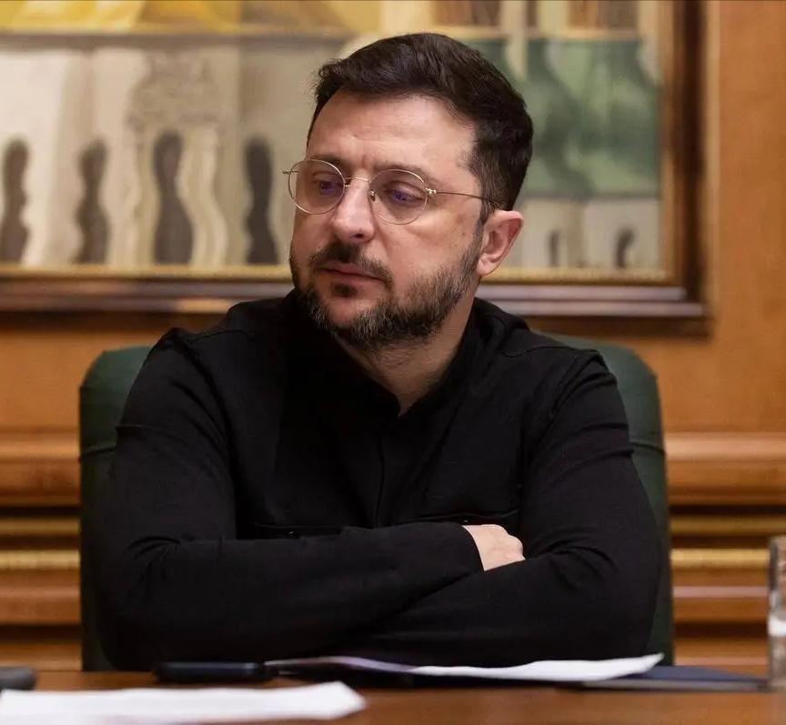 泽连斯基的心估计凉透了，自己打了快四年了，就是想加入北约，结果突然发现，加入北约