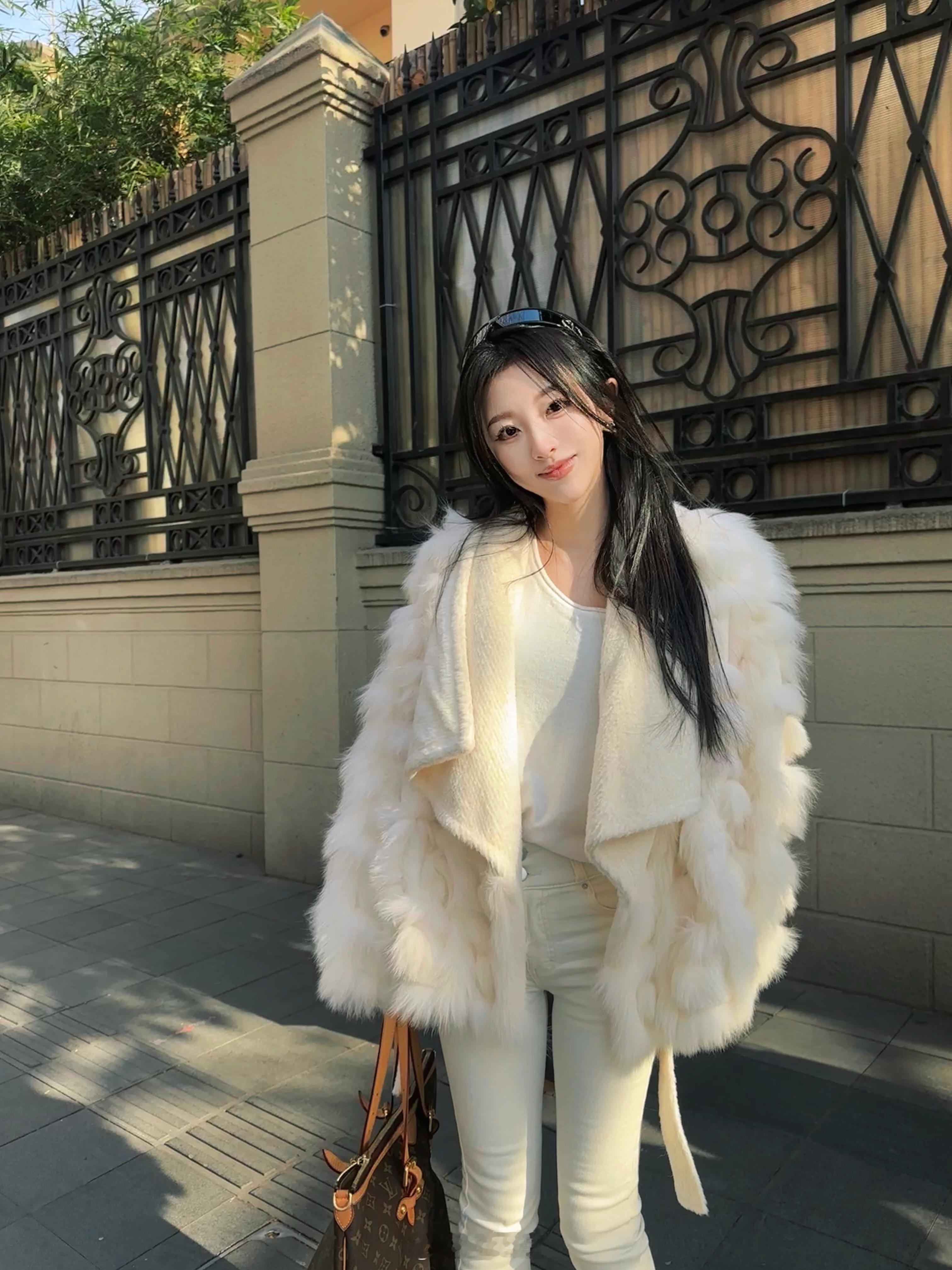 你想做什么 我都可以陪你如果你想要自由那一路小心 