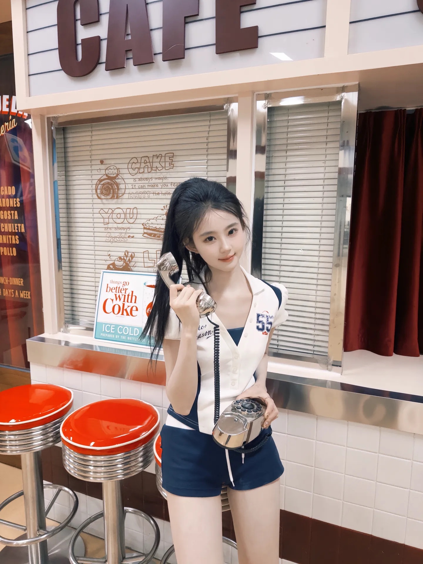 sk卡卡 分享一只高马尾小卡sk卡卡壁纸 kksk卡卡直播