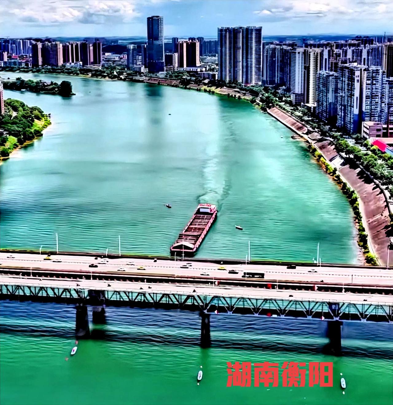 说句实在话，衡阳未来如果不把工业改变，湘江两岸和高铁片区不改变，还有各个方面的交