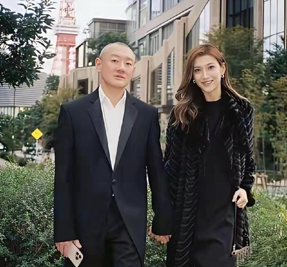 京城四少汪雨：娶小20岁娇妻，四度当爹，崔璨孕照美出圈
 
     昔日“京城