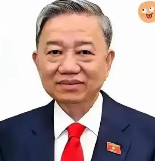 越南终于摊牌了，最近越南相关部门负责人，直接下了死命令：哪怕砸锅卖铁，那条把国家