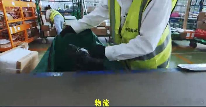 走的地方越多，越觉得国内乡村的基建速度是真的厉害。早几年谁能想到，偏远山村能直接