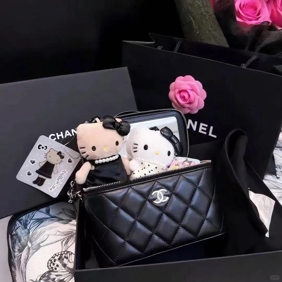 𝙎𝙝𝙖𝙧𝙚丨女生头像+背景图°★ 你的右耳釘是柏林的第幾顆晚星 ☆.W