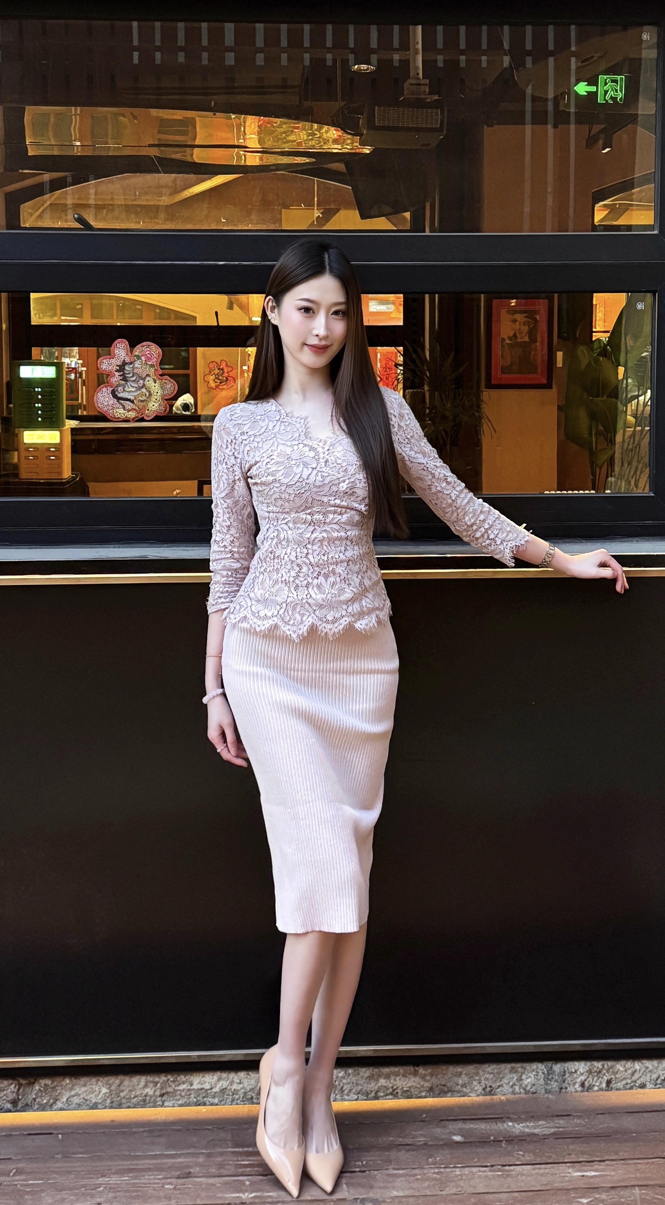 要靠近能托举和滋养你的人。