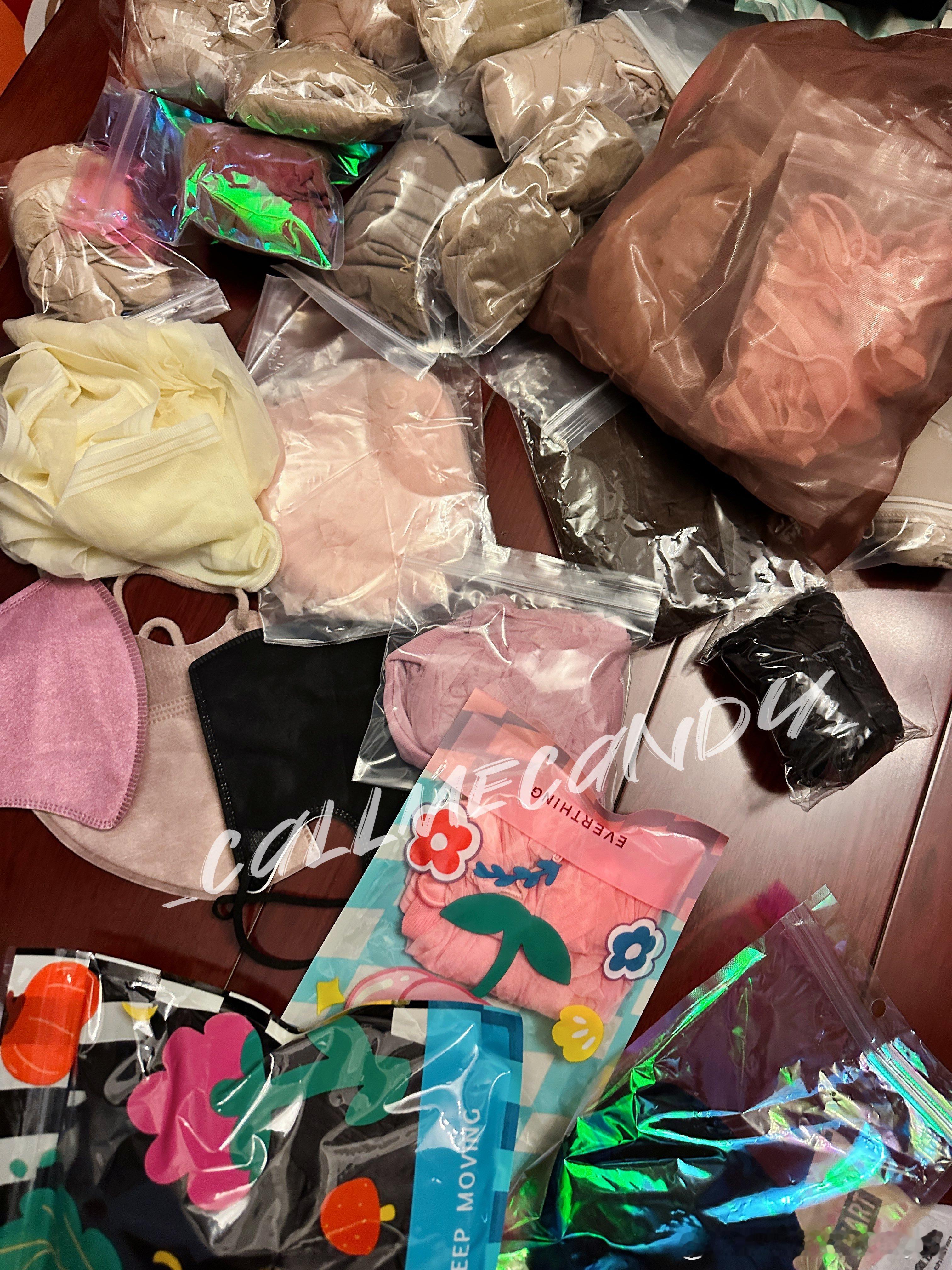 一直以为自己只有黑或肉…没想到色彩还挺多～ ​​​