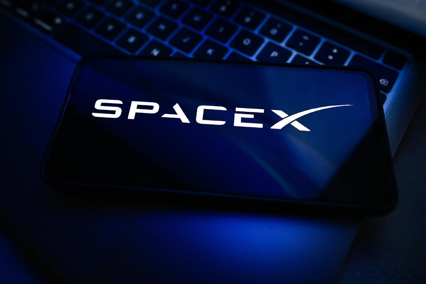 【SpaceX员工或批量成百万富翁，SpaceX约400名持股员工身价或达1亿美