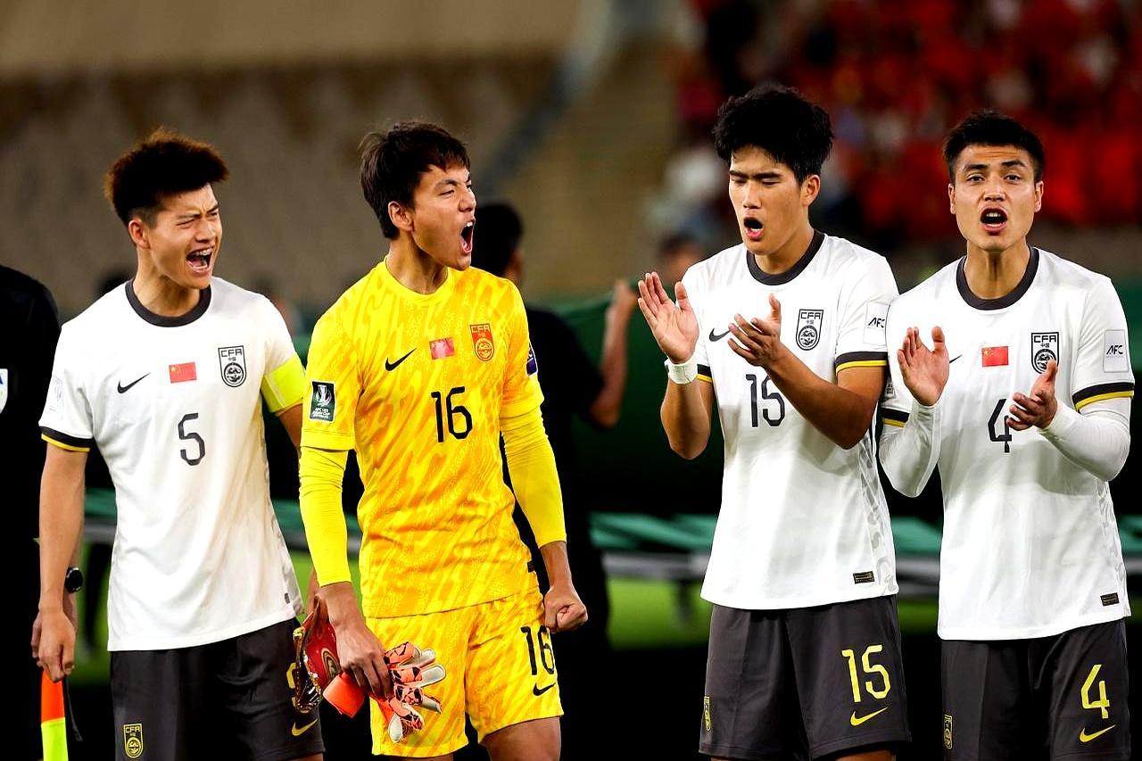 比0，越南回家。
 
昨晚U23亚洲杯半决赛，中国队把越南队打得毫无还手之力。彭