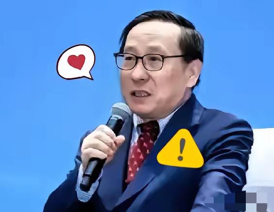 最近高志凯抛出了一个观点，引起了很大争议。他建议把“国家移民管理局”的名字改回去