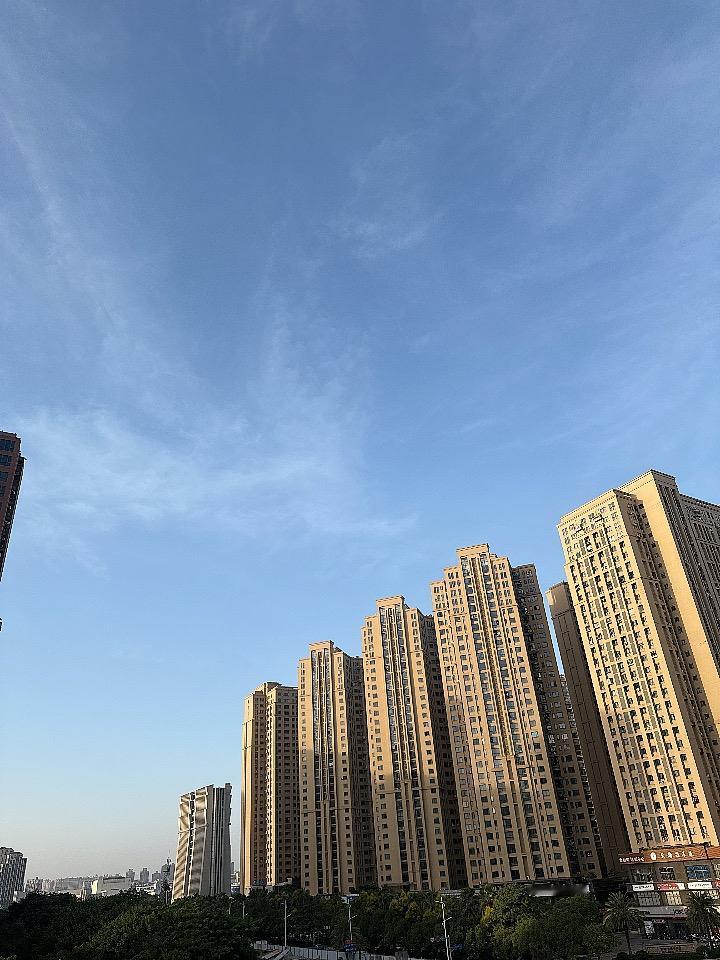 修车大爷教我的人生道理：意义就藏在每天的“小修小补”里

我家小区门口修车的张大