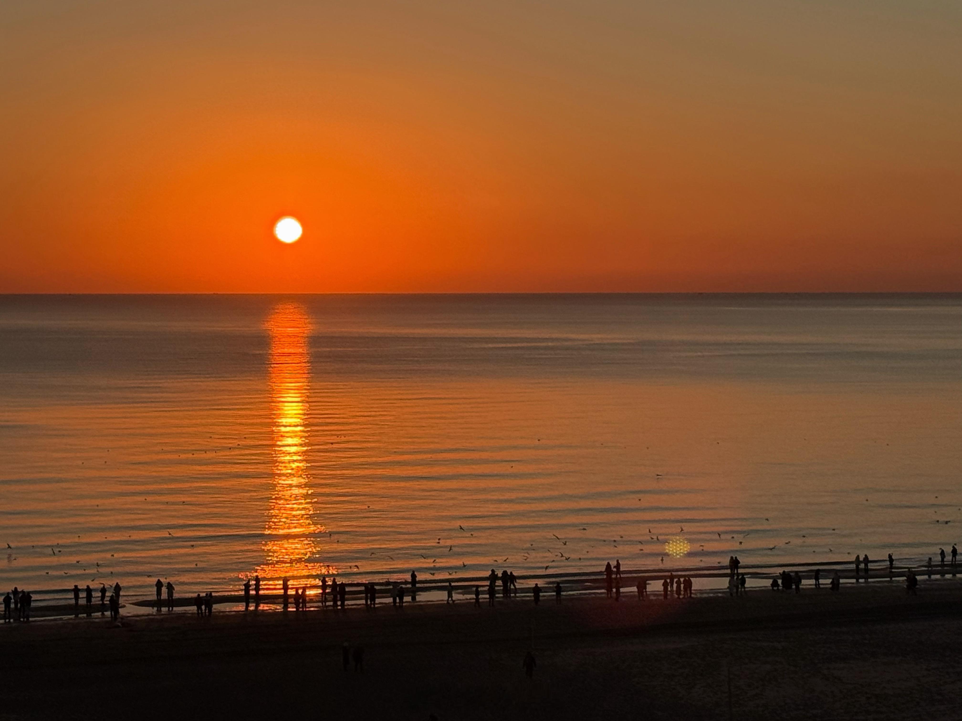 请你看海边日出🌅 秦皇岛·阿那亚