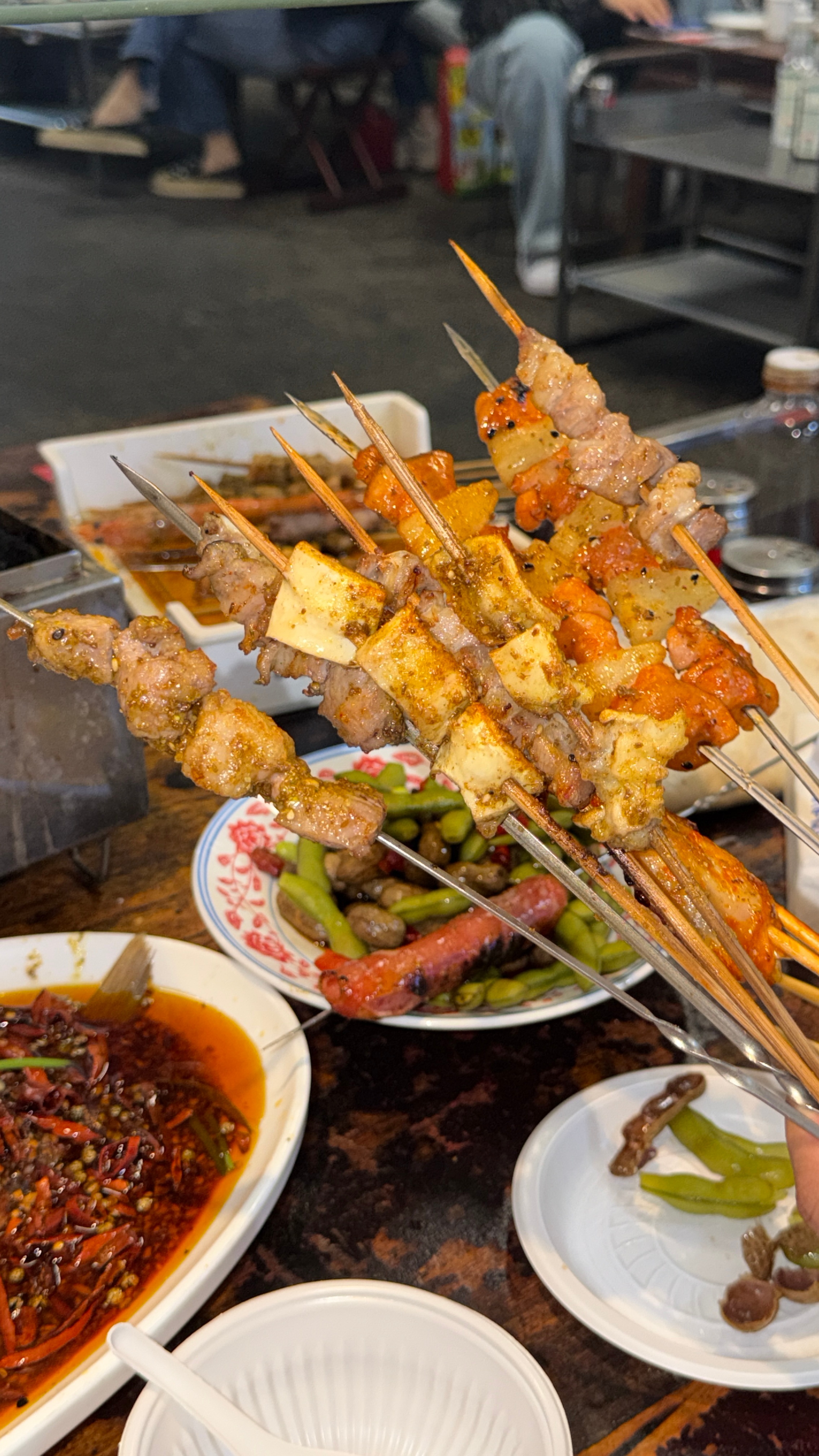 uu们早～假期最后一天咯我说真的这个徐州真的是人多车多，小孩多哭的也多，但是实在