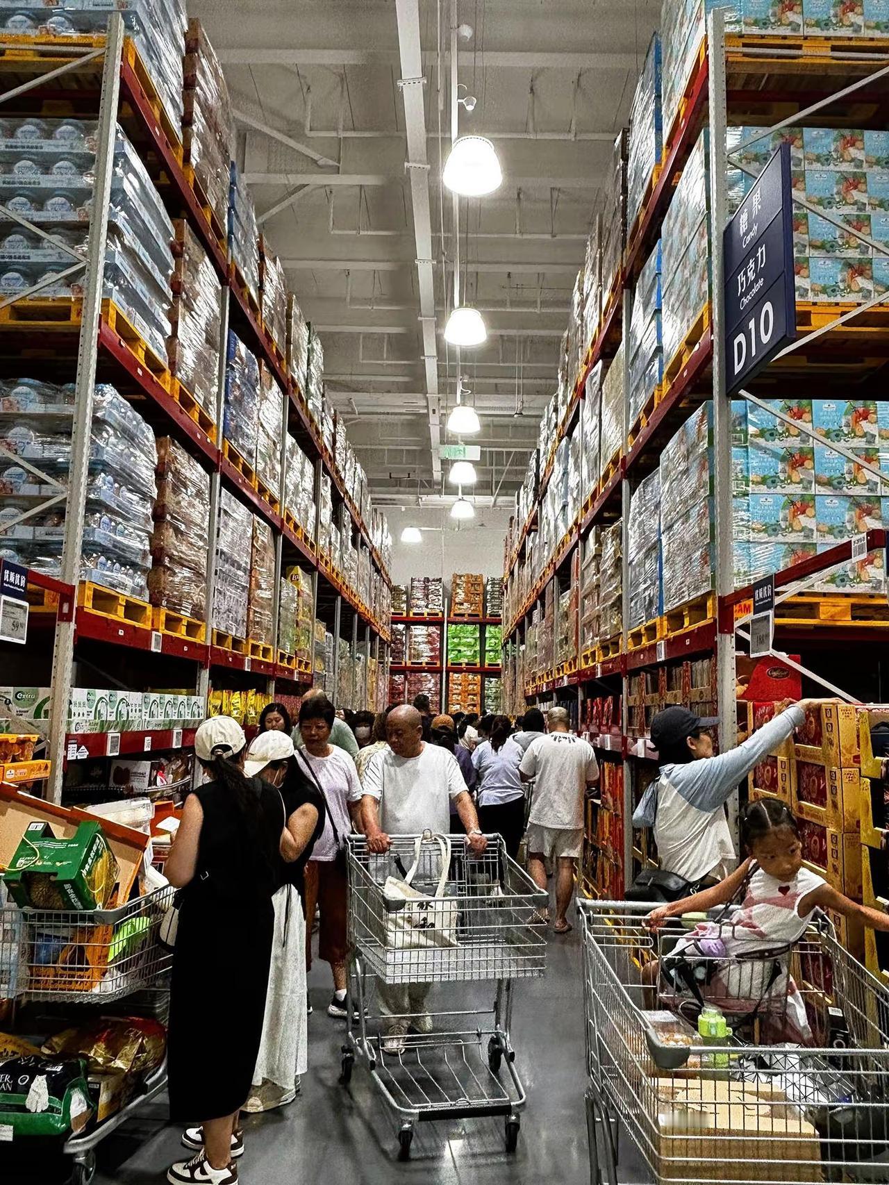 河北首家 石家庄山姆超市 开业首日，人真的很多 没有试吃 想吃的过了这段热度再去