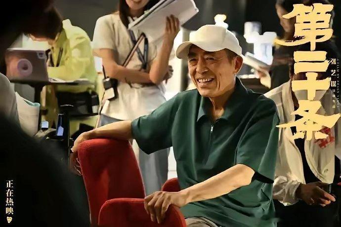 百花奖大众评委的确很公正，没有受到资本的干涉把最佳女主角颁发给贾玲，而是授予演技