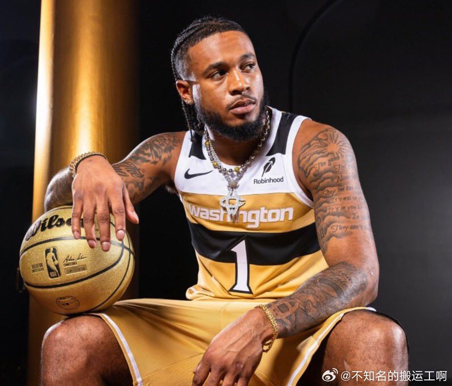NBA[超话]  惠特莫尔奇才首秀：10分｜1盖帽｜1助攻｜4/7投篮｜-27正