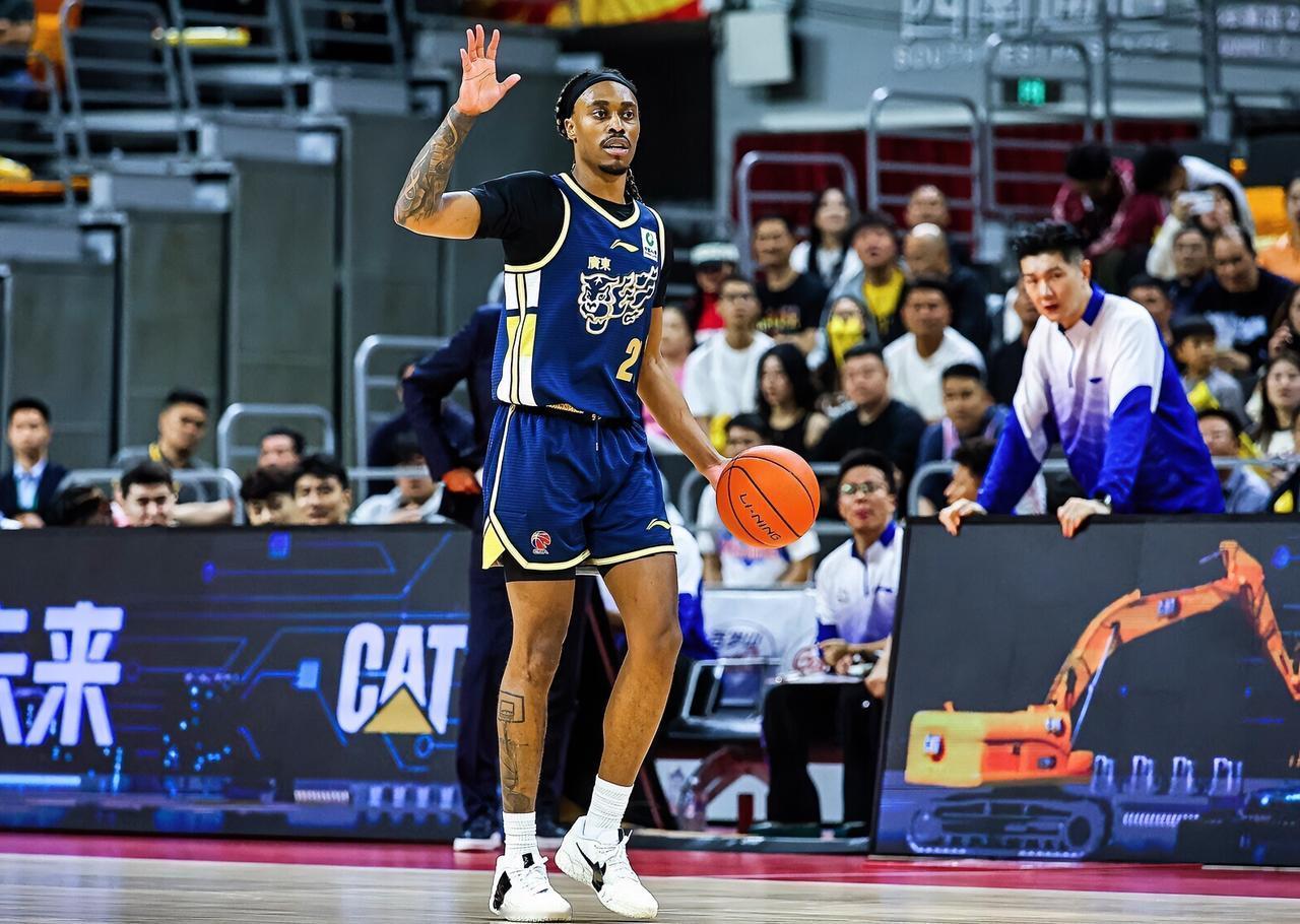 全场狂砍24+5+4+3！麦考尔攻防一体，成广东东阳光赢球最大功臣？

CBA季
