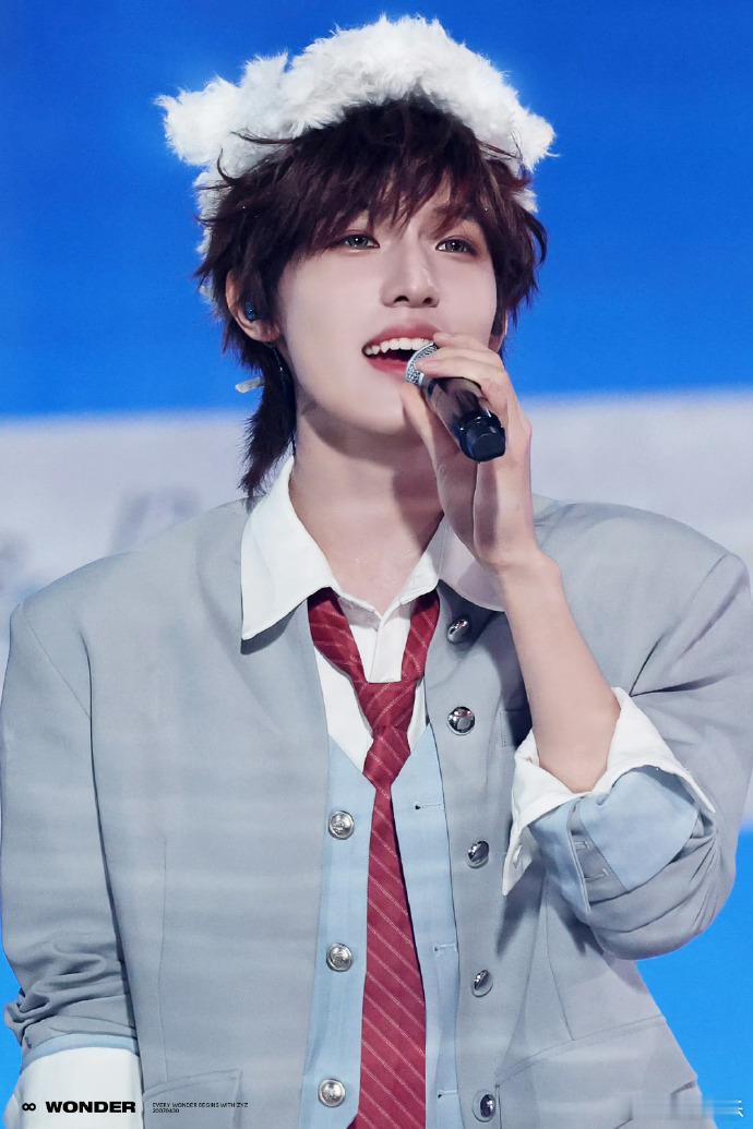 张泽禹2026年第一份战报2026开年就拿顶级音综战报，张泽禹直接登顶热搜第一，