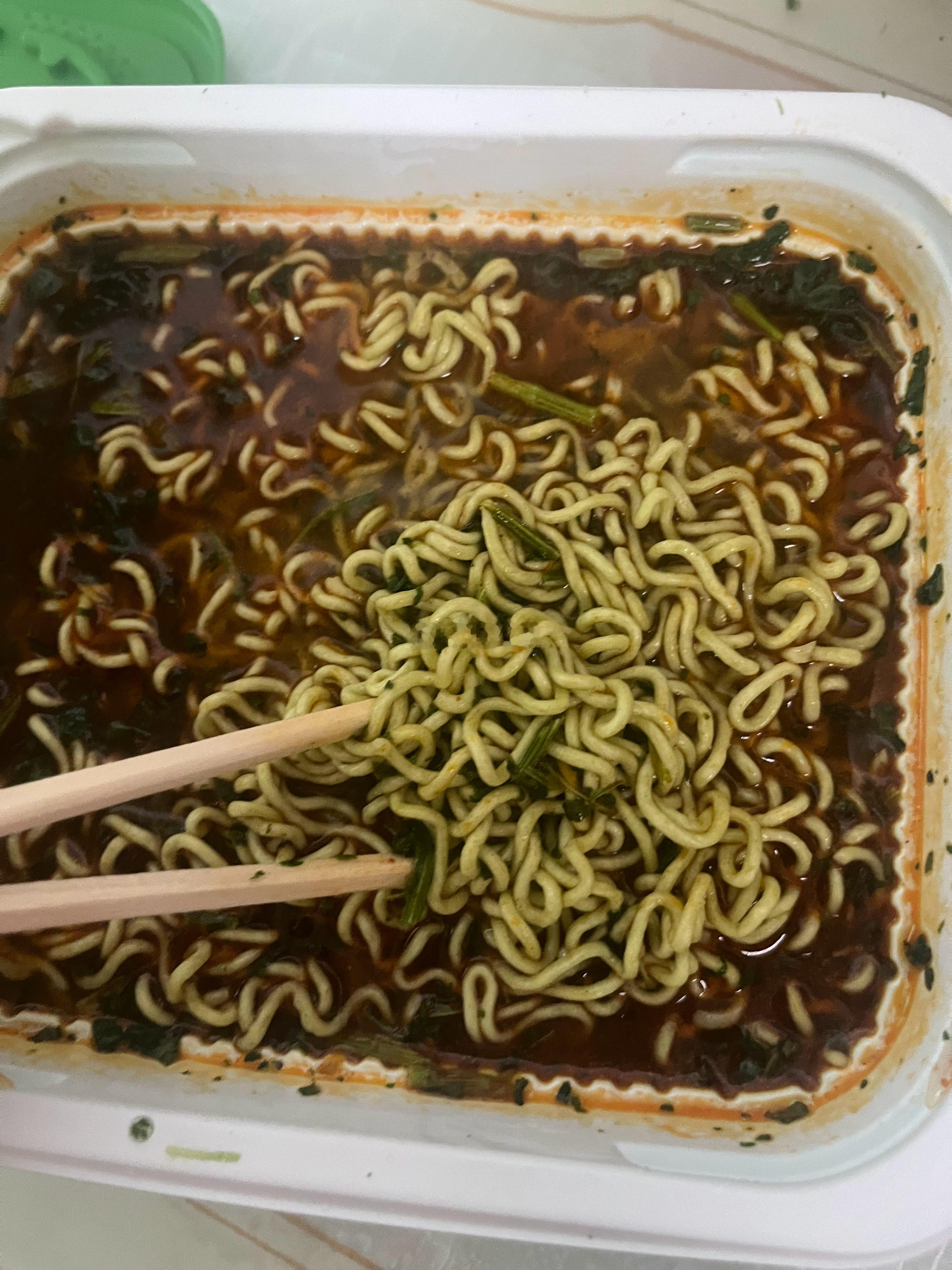 有没有人7️⃣过香菜味的泡面🍜呀 ​​​