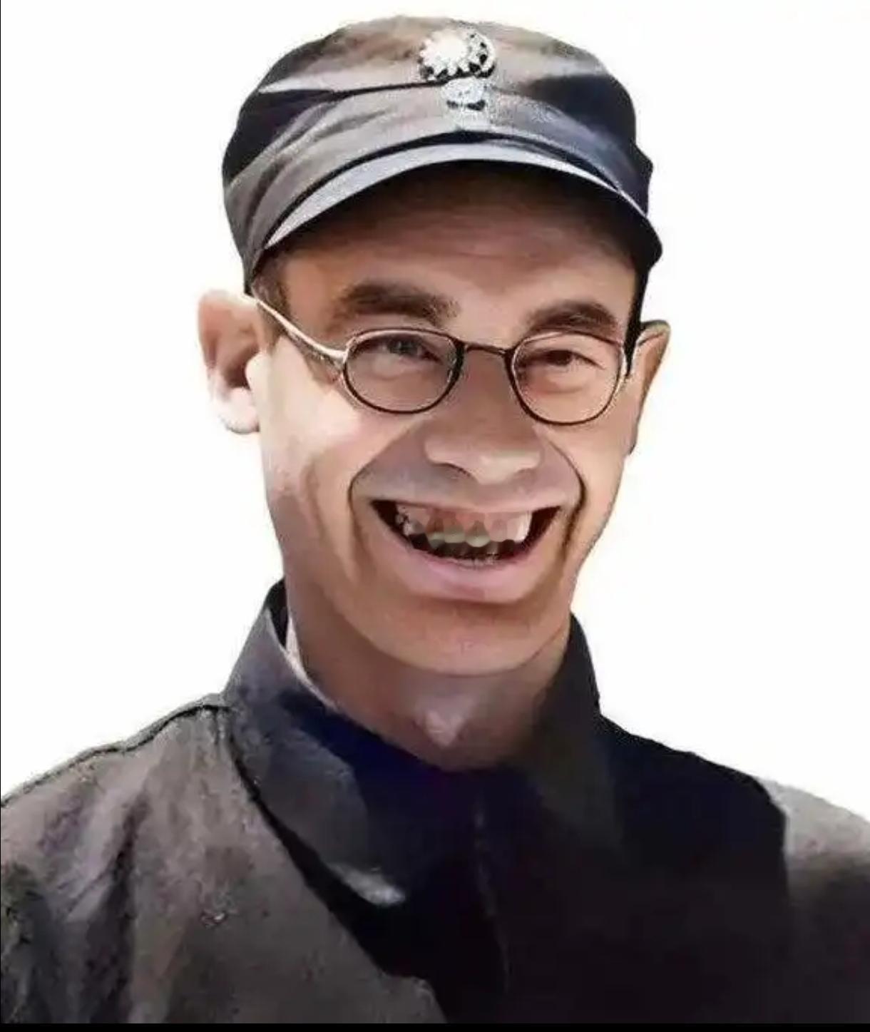 这是专为共产国际军事顾问李德建造的房子，一座200多平米的四合院。

李德是19