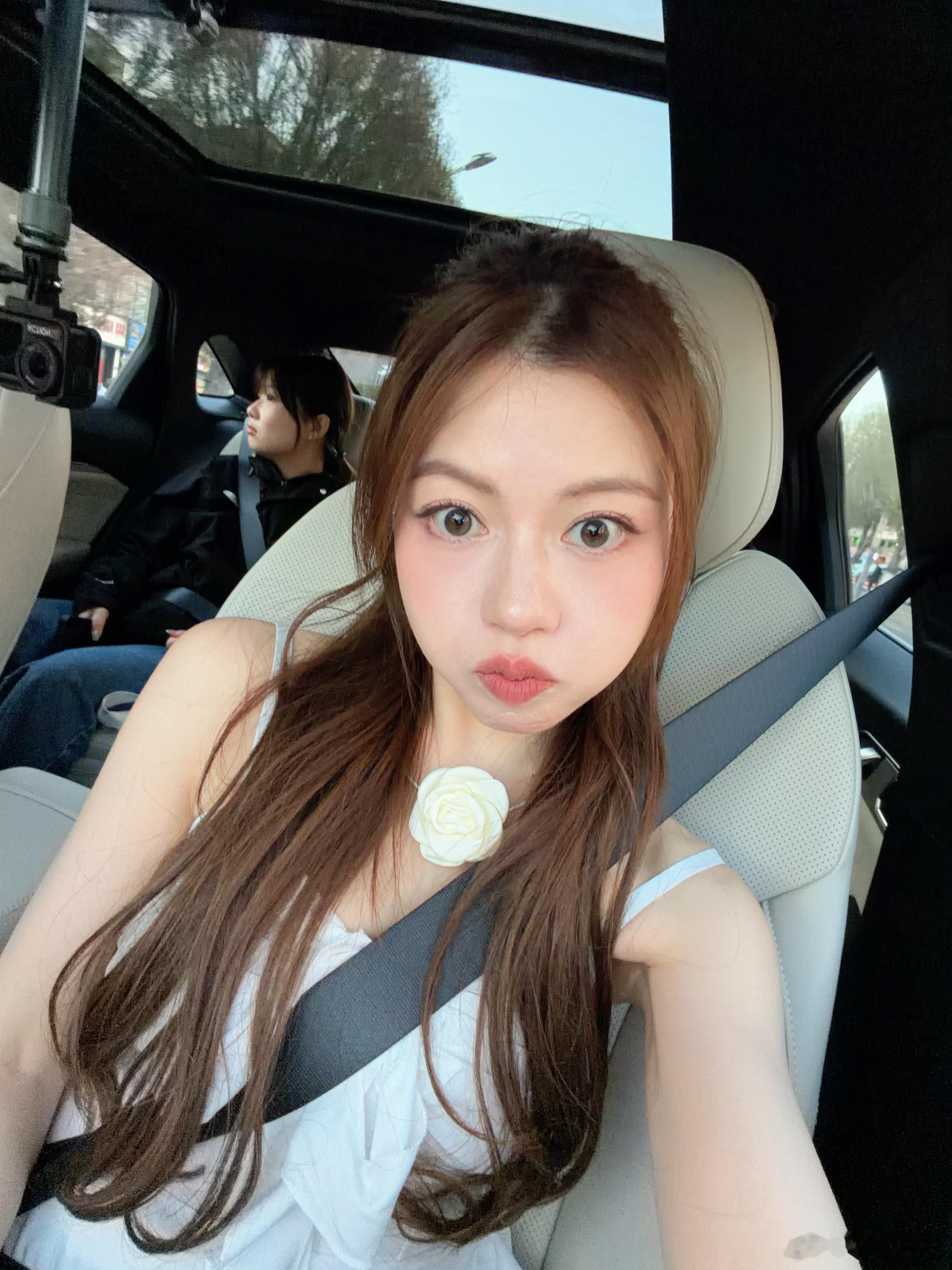 wow~现在竟然是晚上九点新疆的白天果然很长 