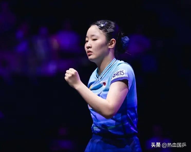 网友问雷洋：张本美和的侧拉技术怎么这么怪，王艺迪和陈幸同对张本的侧拉那一下都不太