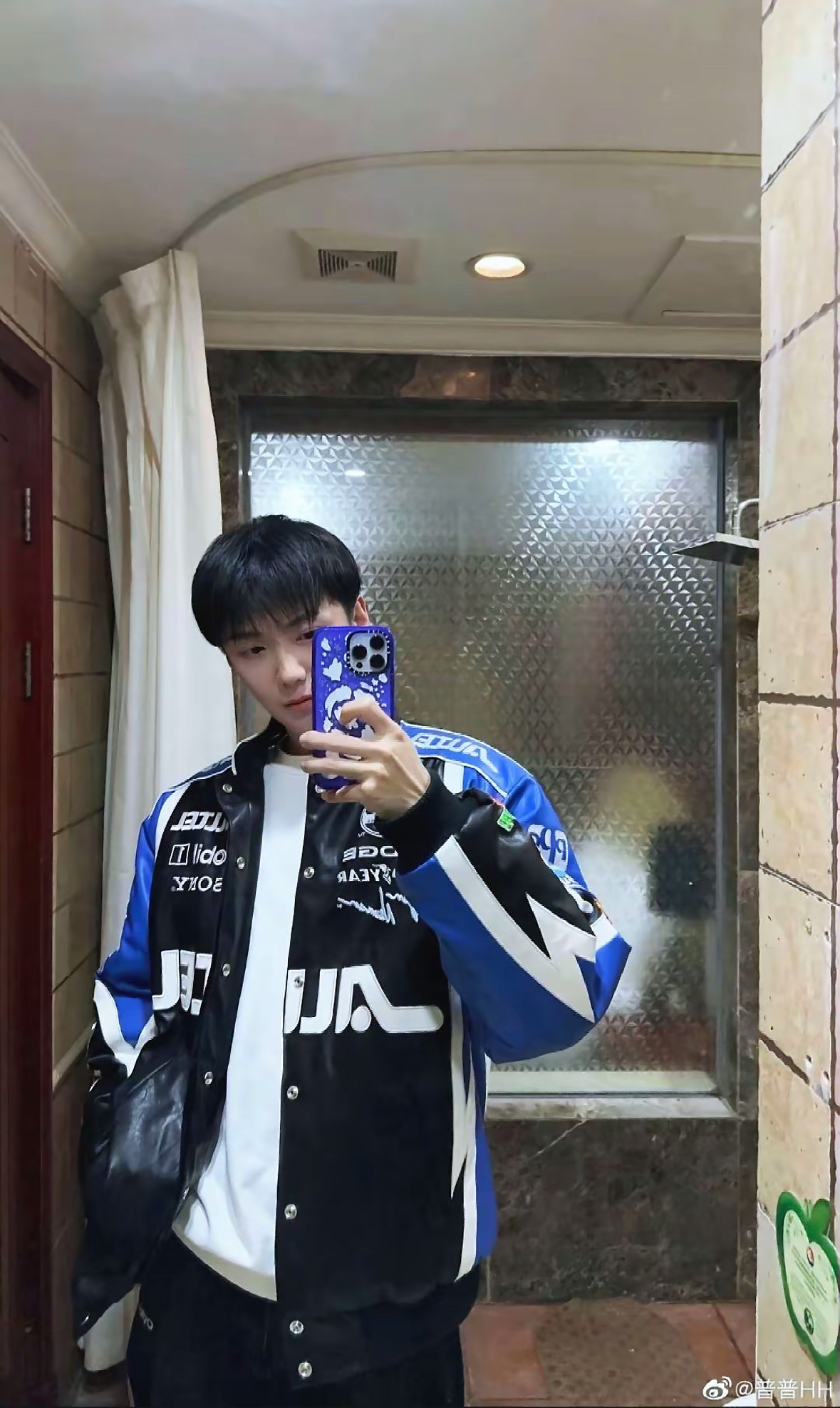 呼，还好现在变人妻了 ​​​
