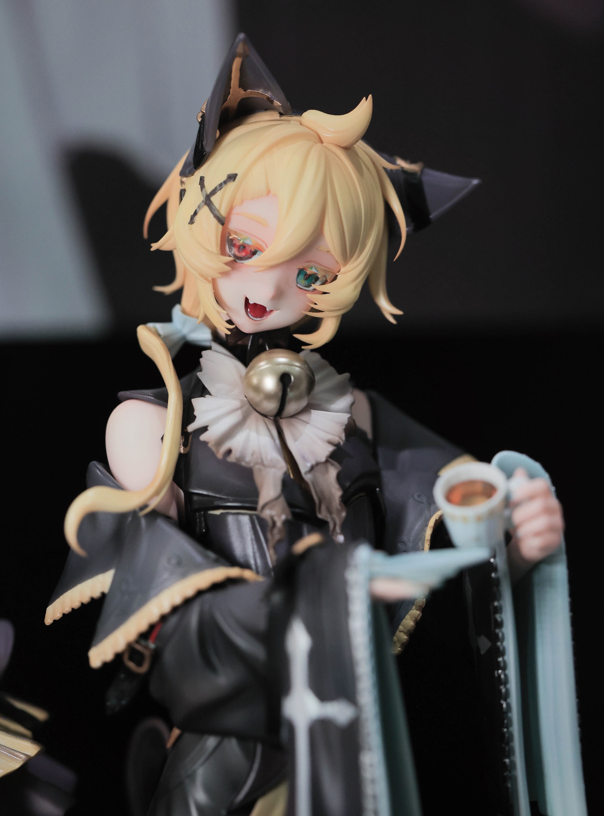 终于拍到了一直想拍的双子啦，真的非常喜欢这只猫猫弟弟是颜！现场细节更佳哦～[捂嘴