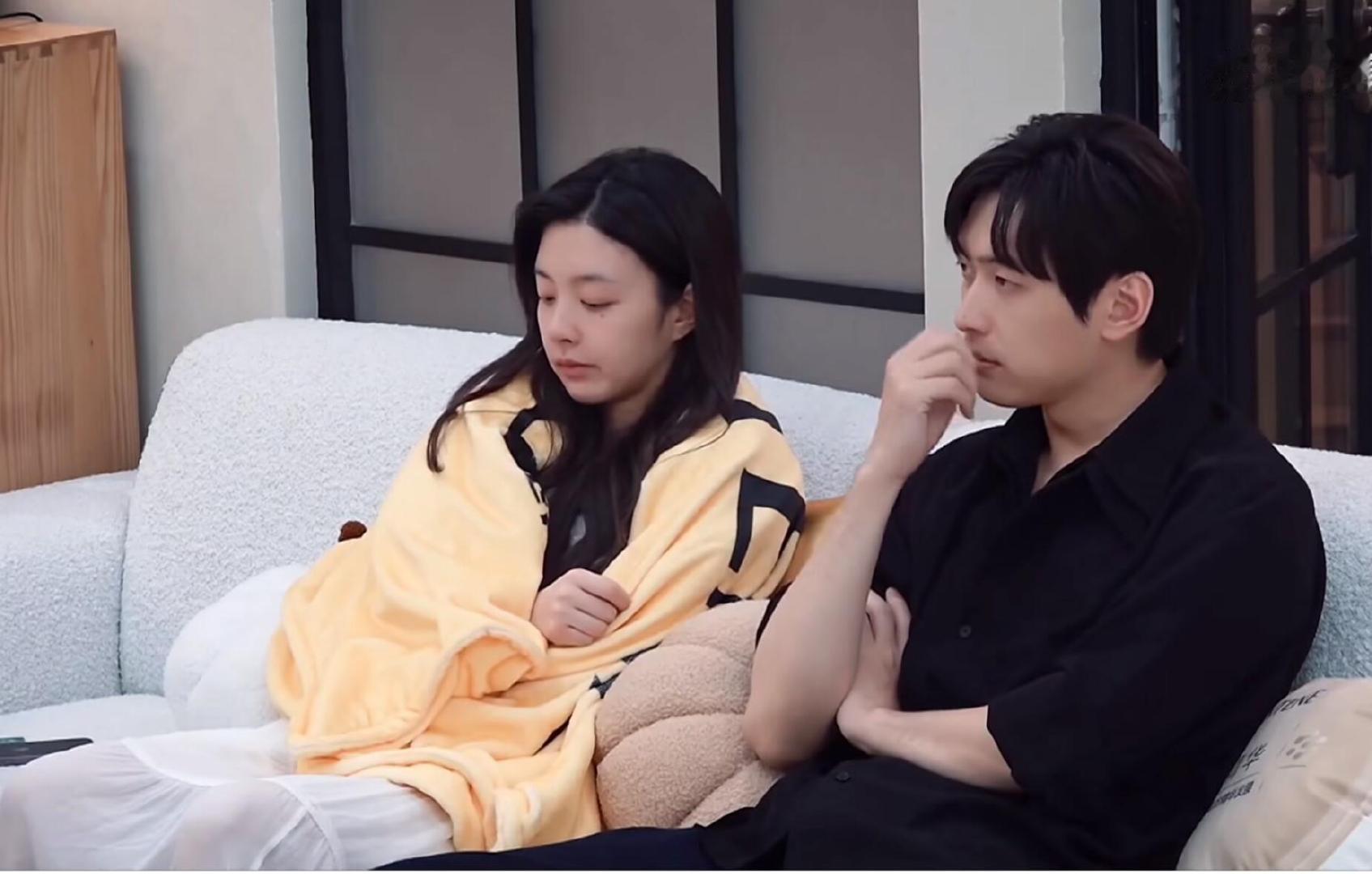 内娱恋综也有离婚CP了周佑凌徐绿杨两个人好像对抗系统的CP啊，没有约会一直吵架，