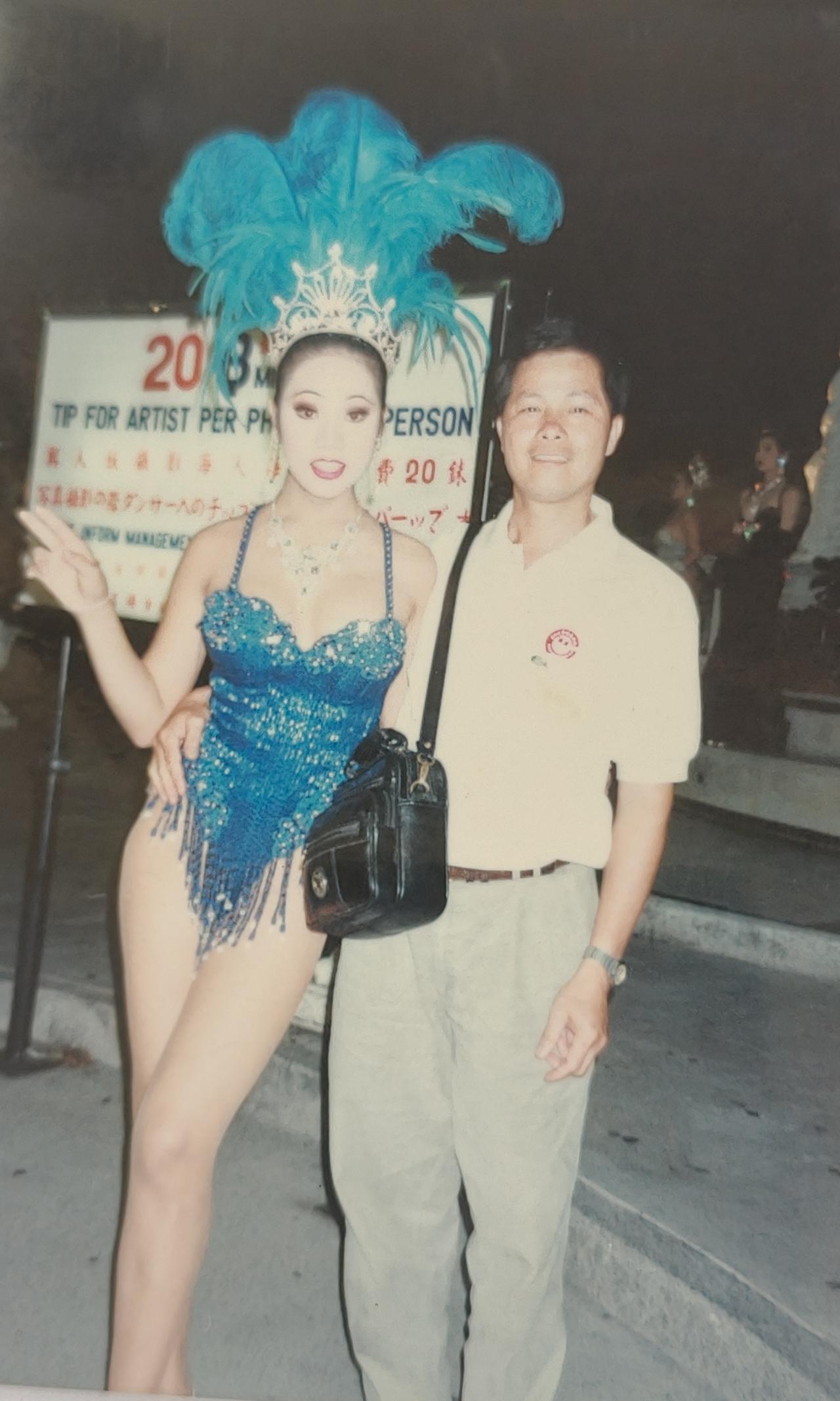 一张图证明你去过这里我几十年前都会来这些地方，这个靓女漂亮吗？你如果觉得他漂亮就