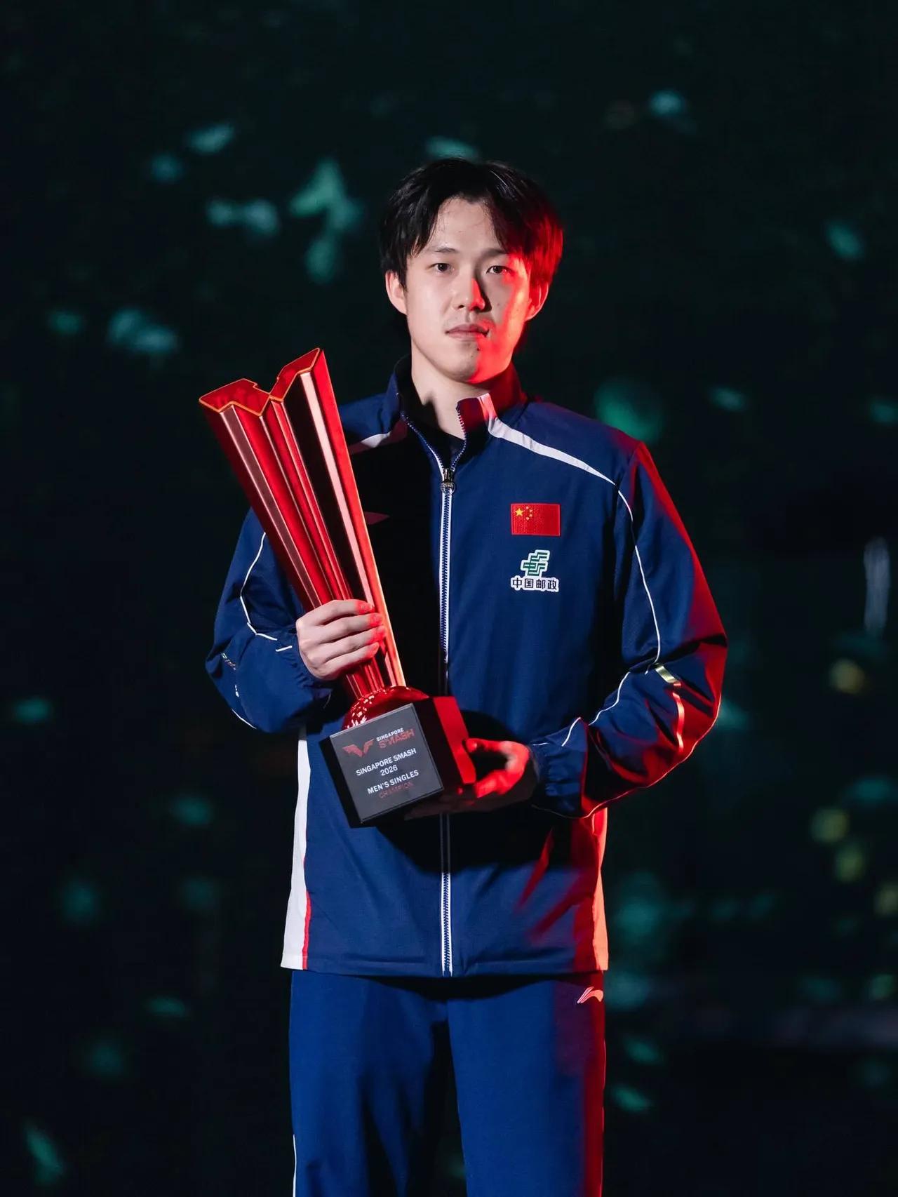 王楚钦新加坡大满贯的夺冠成绩多亮眼[赞][赞]
3一0卢伟
3一0户上隼辅
3一