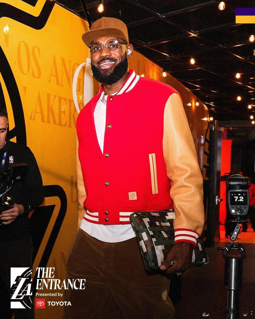 来了兄弟们！！