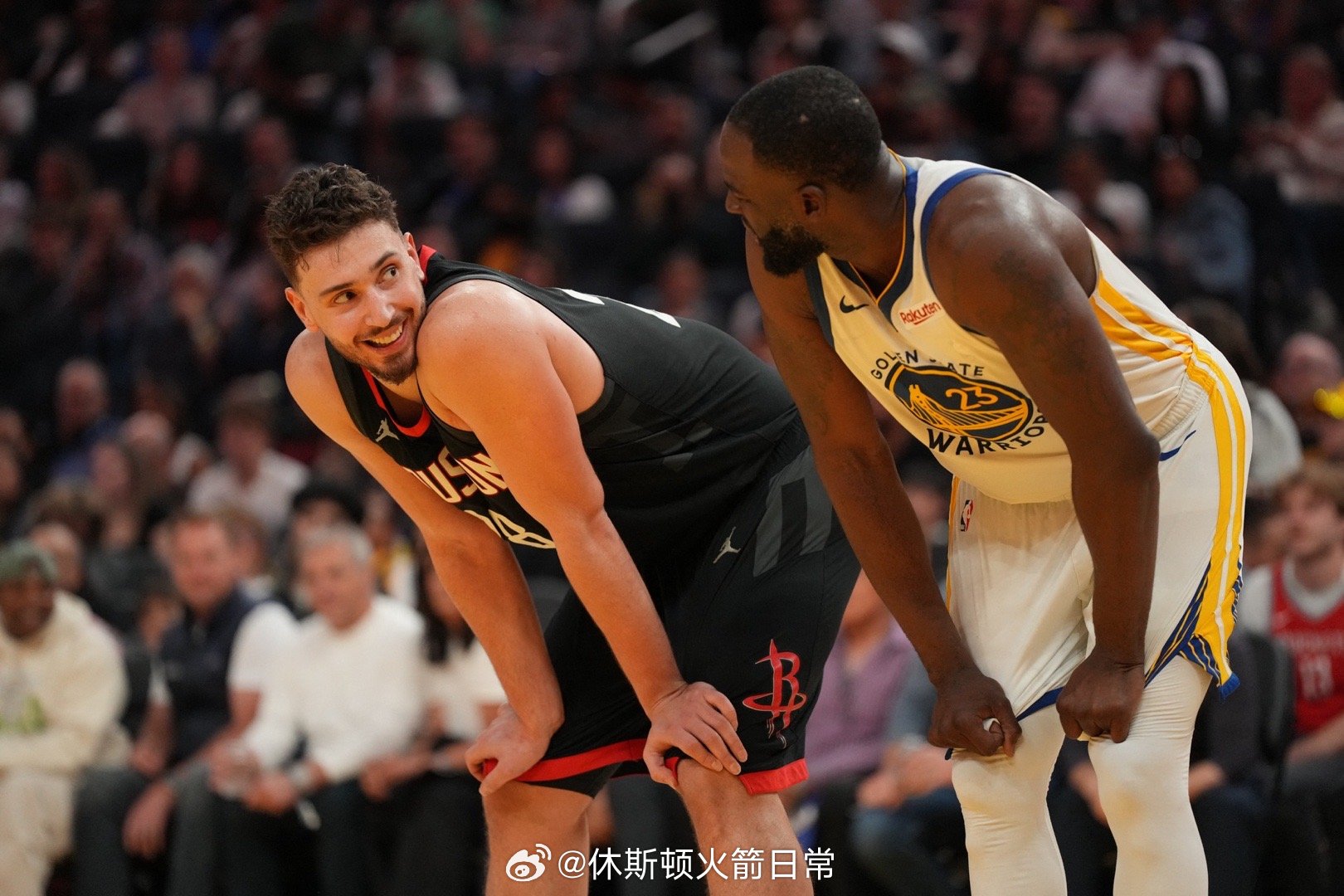 申京NBA生涯得分6007分，达成6000分里程碑。申京休斯顿火箭NBA点赞成金