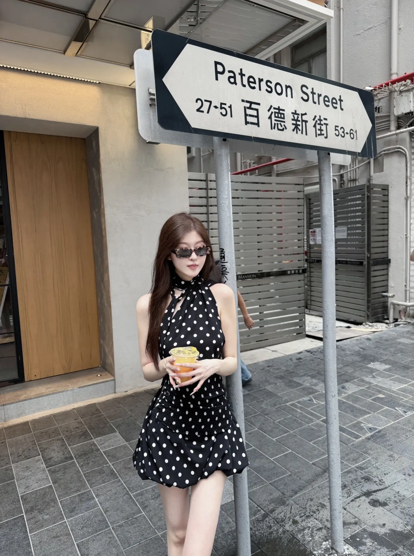 我猜你应该是个model 身材bravo