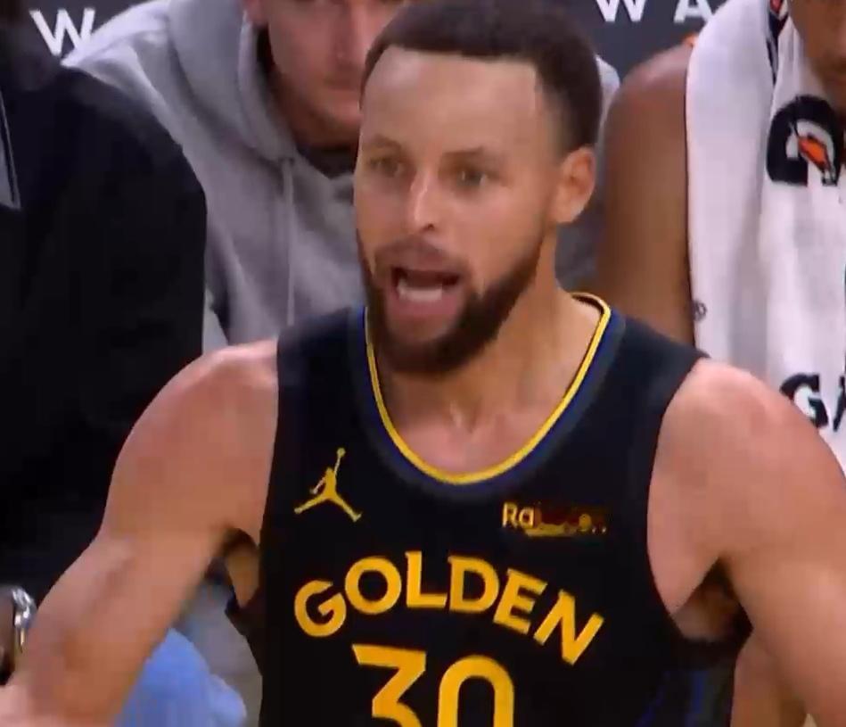 勇士主场扳回一局，3分险胜太阳


今日北京时间9：30，勇士回到主场，迎战到访