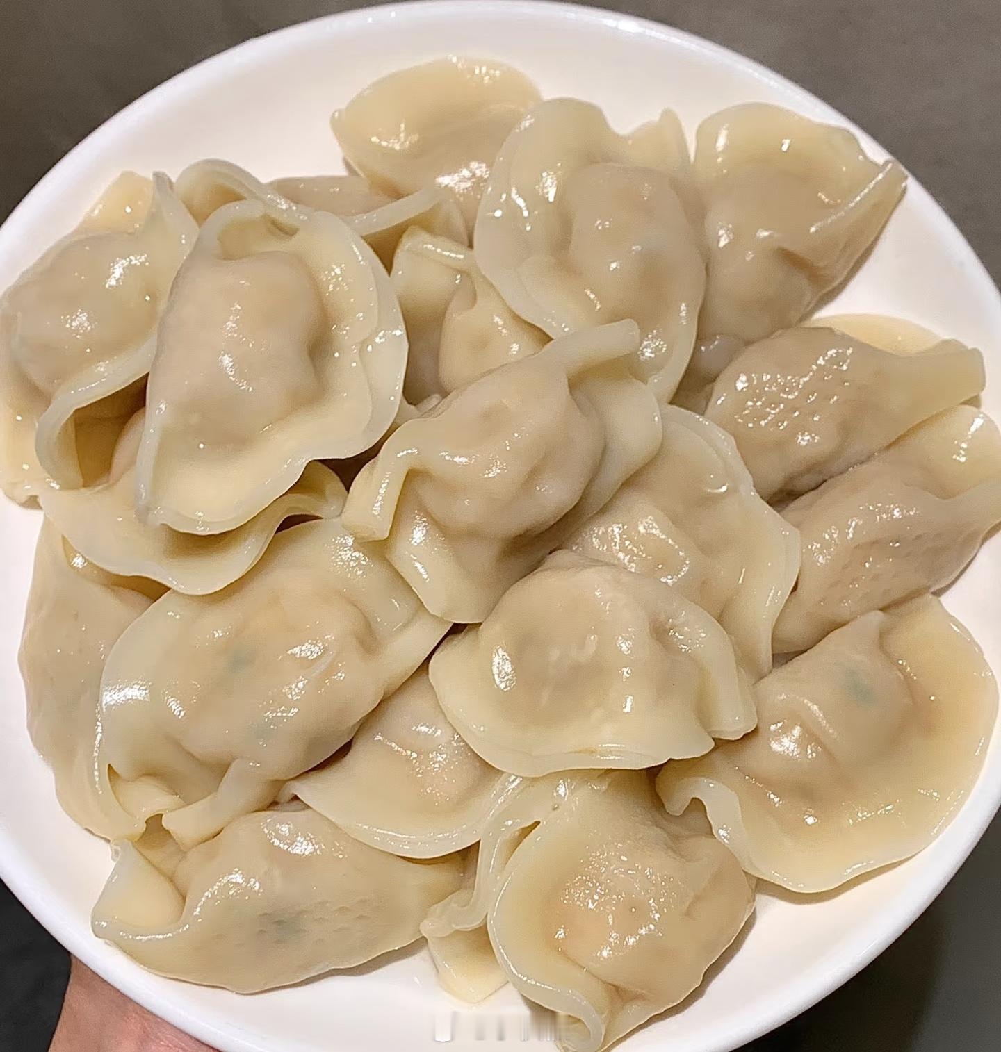 今天是冬至 大家都吃饺子了吗？(๑˃̵ᴗ˂̵)⛄️ 