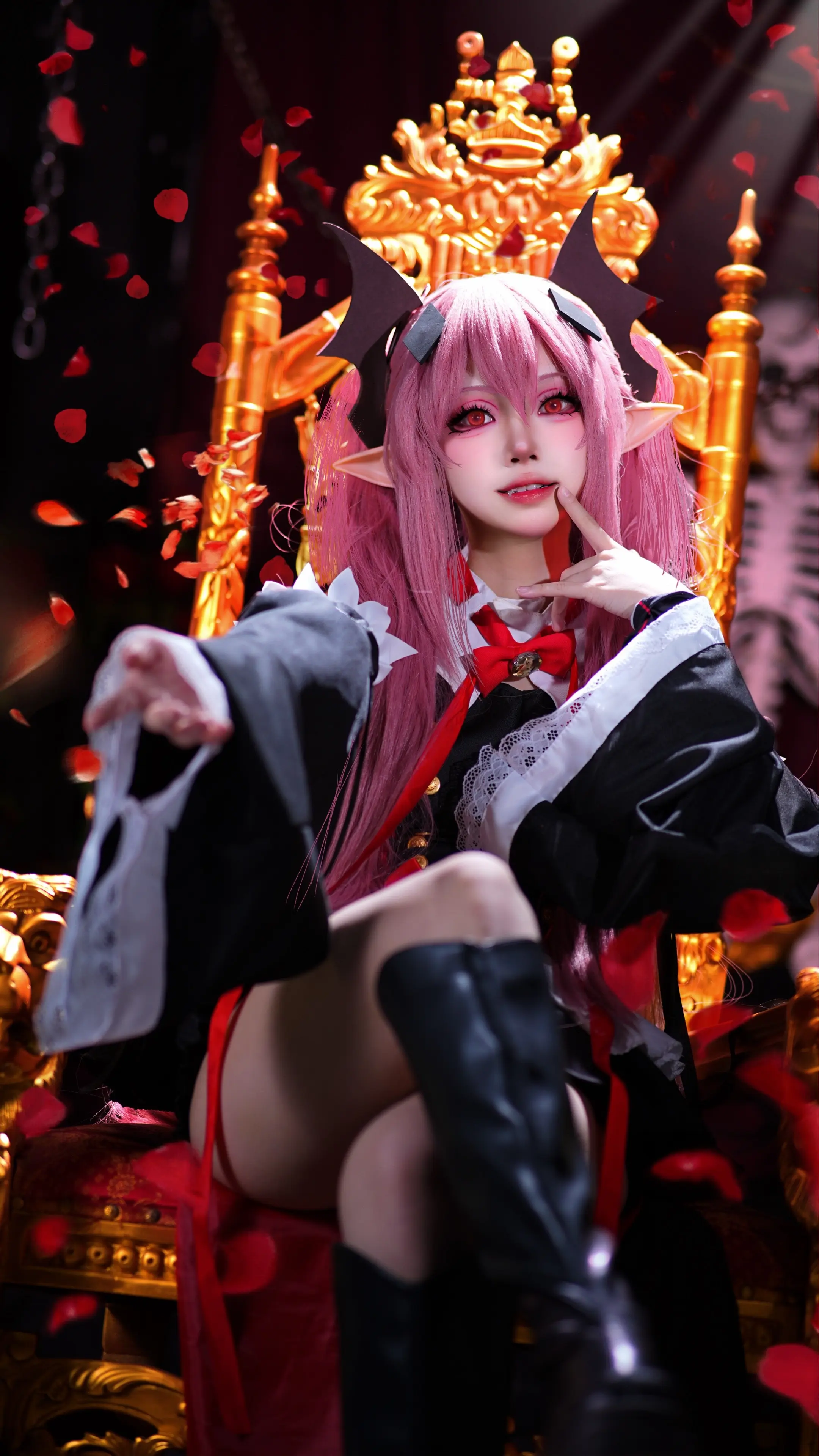 克鲁鲁cos.头发越粉打人越狠啊