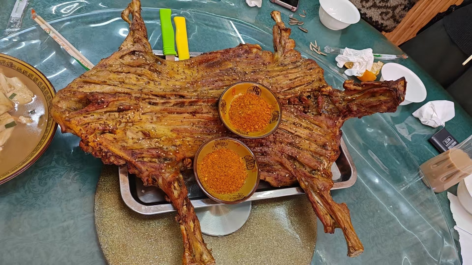 大灾之年，过分了 