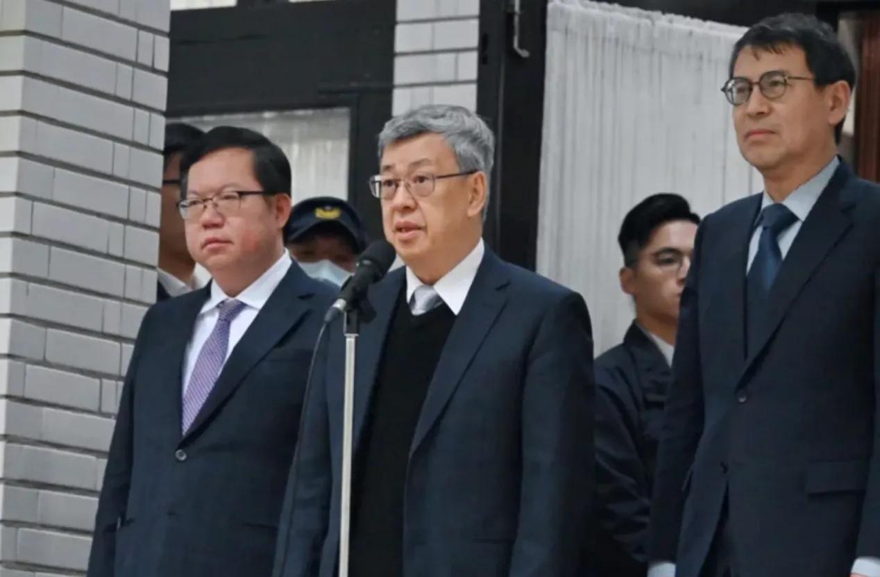“卡韩”大战拉开帷幕，岛内舆论：韩国瑜和民进党必须要“死一个”

最近一段时间，