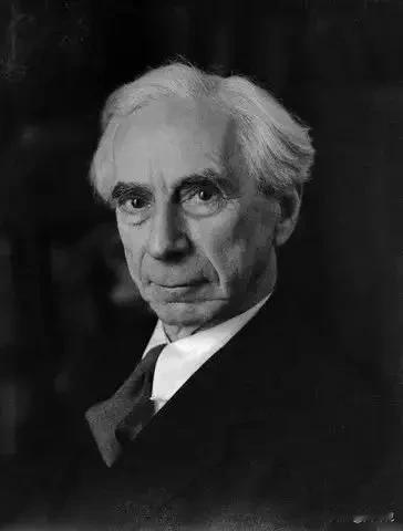 【❤️名人经典观点3】
      英国自由主义哲学家罗素在1945年出版的《西