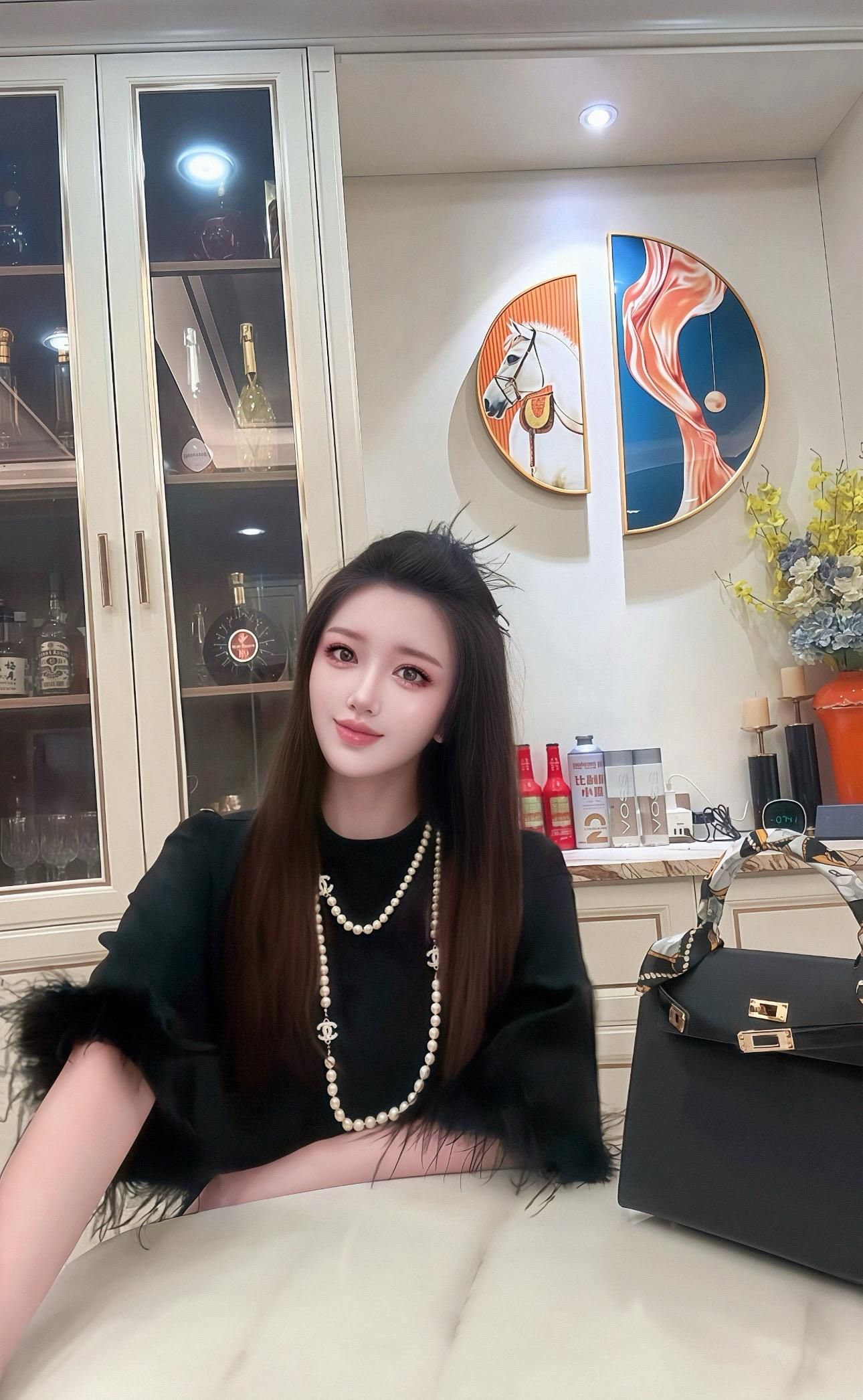 我不喜欢的人一定不是好人， 不喜欢我的人，怎么可能是好人， 春风十里...