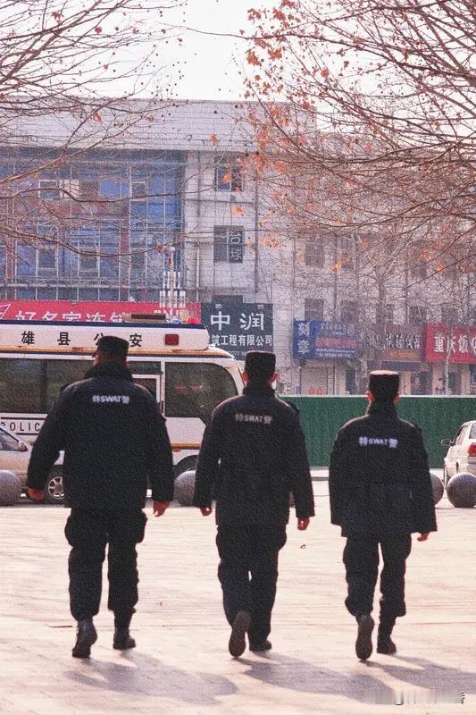 现在网上发言越来越得注意啦，济宁北湖公安这次处理的微信群辱骂他人事件就给大家提了