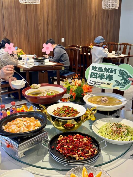 武汉这家30年老字号鱼楼，人均30吃到撑！