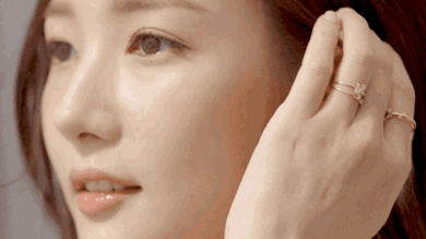 人若是看透了自己，便不会小看别人。——  老舍《骆驼祥子》 