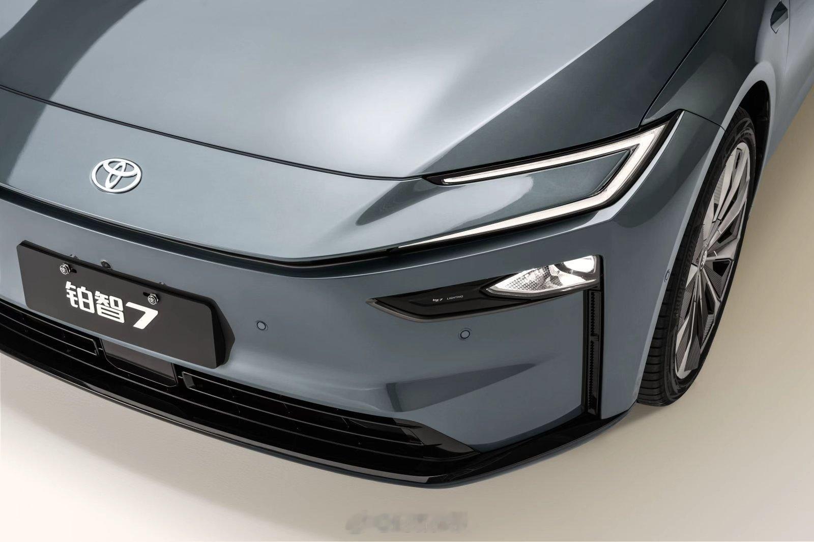 广州车展又看到铂智7 了，配置简直吊炸天，尊界同款华为星闪钥匙、零重力座椅、23