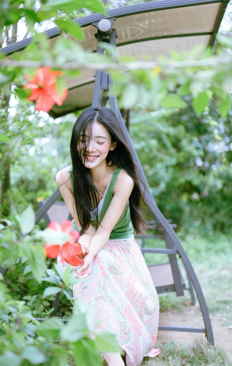 青苹果少女微笑如花阳光少女照 甜系少女照