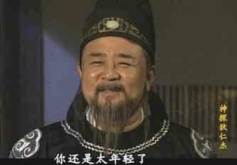 从交易角度来说，布莱顿明显是憋着在明年把巴莱巴卖出更高的价格，一亿买断三年合同无
